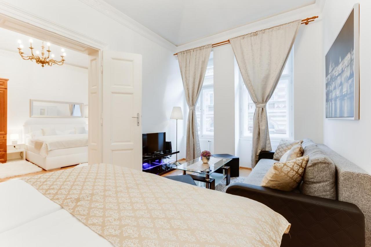 Wenceslas Square Royal Apartment Praha Exteriér fotografie